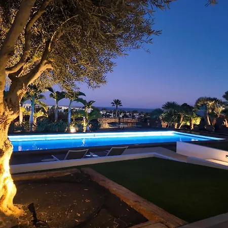 Hc Luxury Celavella * Playa Blanca