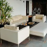 Hc Luxury Celavella *
