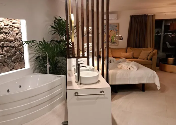 Hc Luxury Celavella Willa