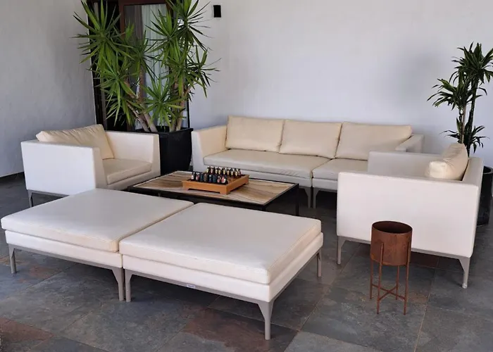 Willa Hc Luxury Celavella *